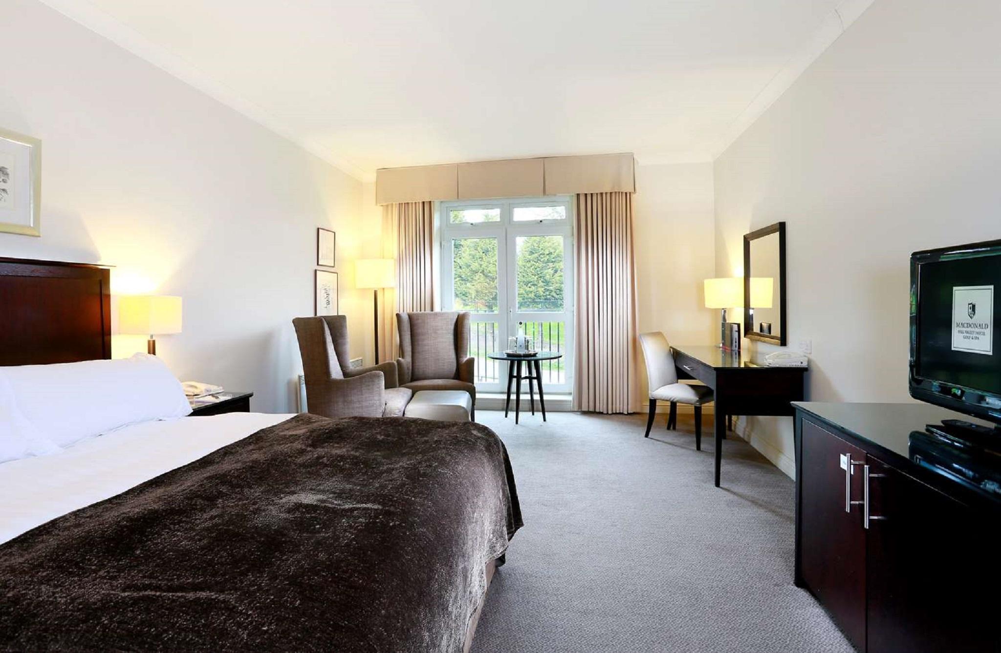 Macdonald Hill Valley Hotel, Spa & Golf Resort Whitchurch  Buitenkant foto