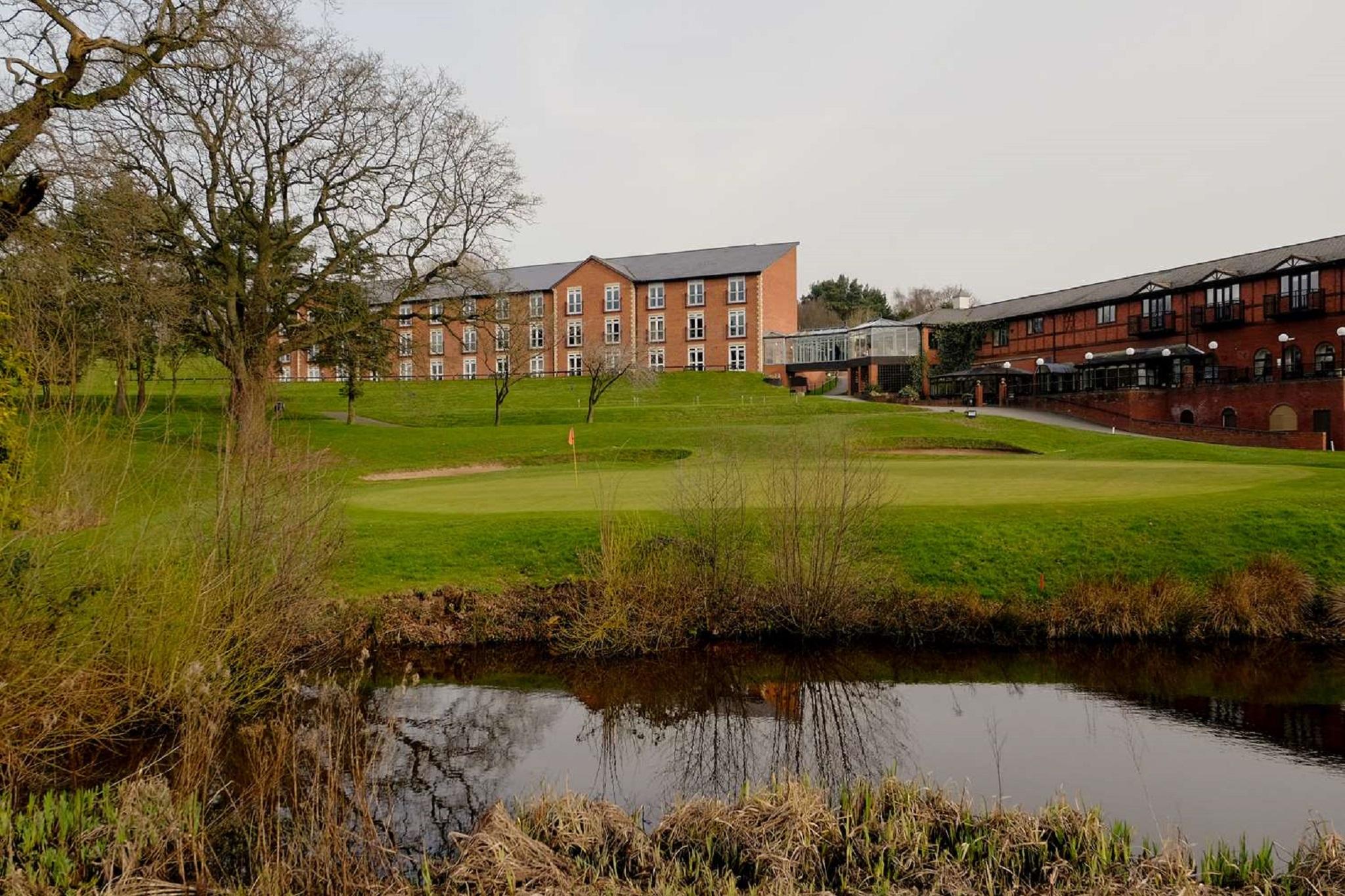 Macdonald Hill Valley Hotel, Spa & Golf Resort Whitchurch  Buitenkant foto