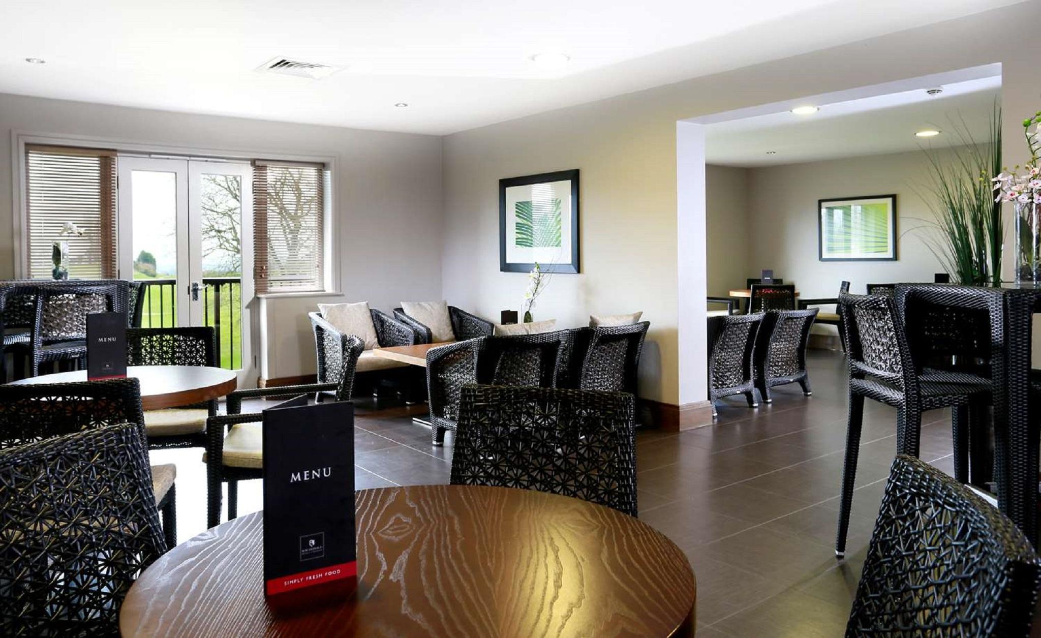 Macdonald Hill Valley Hotel, Spa & Golf Resort Whitchurch  Buitenkant foto