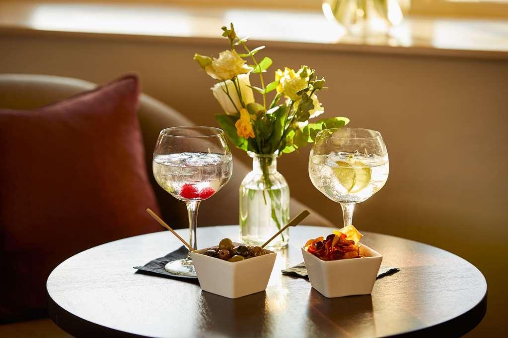 Macdonald Hill Valley Hotel, Spa & Golf Resort Whitchurch  Kamer foto