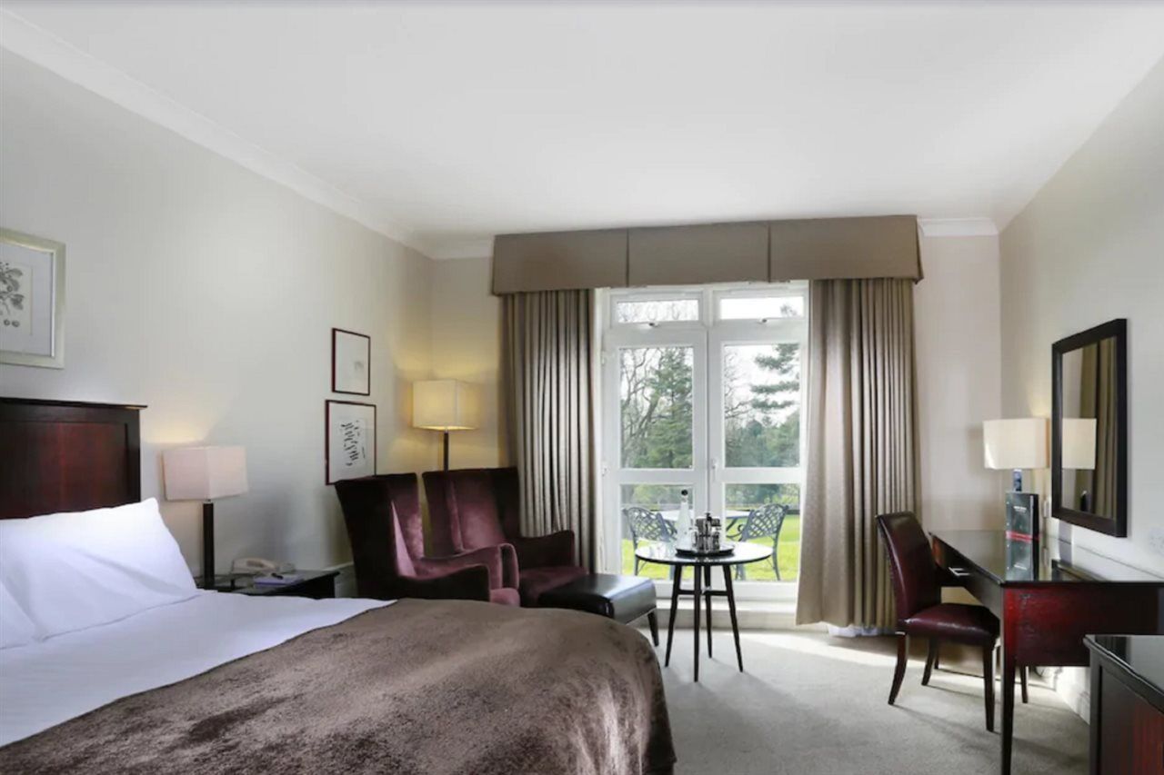 Macdonald Hill Valley Hotel, Spa & Golf Resort Whitchurch  Buitenkant foto